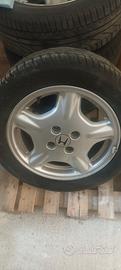 4 cerchi in lega  con gomme 195/55 R15
