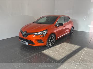 Renault Clio 1.6 e-tech full hybrid e-tech enginee