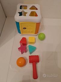 Chicco Cubo Incastra e Martella 2 in 1
