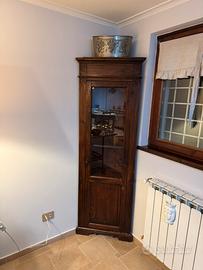 Angoliera vetrina in legno massello