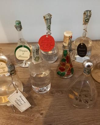 Lotto 9 Mignon Grappe Vintage e Particolari 