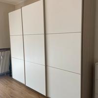 Mobile tre ante scorrevoli