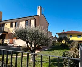 Mirano (Zianigo), Villa a schiera indipendente