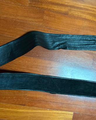 Cintura in pelle lunghezza lunghezza 110 cm larghe