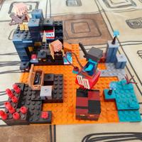 Lego Minecraft “The Nether Bastion” completo