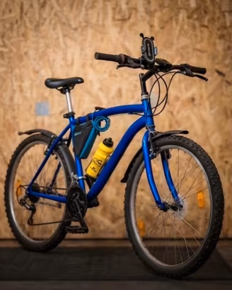 Mountain Bike Blu con Accessori