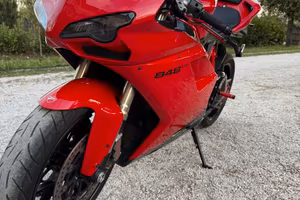 Ducati 848evo