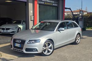 AUDI A4 Avant 2.0 TDI 120 CV GANCIO TRAINO 18" U