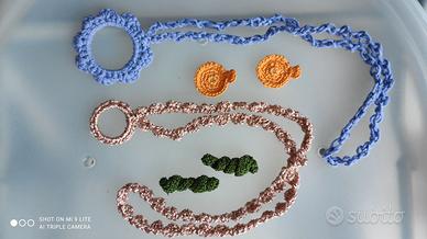 Set collane e orecchini ad uncinetto