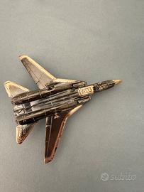 Aereo argento