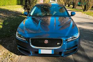 Jaguar XE 2.0 c.c. turbodiesel 180 CV R-Sport