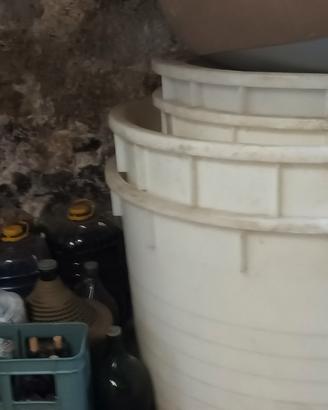 attrezzatura cantina 