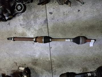 Semiasse destro RENAULT CLIO 898cc benzina 2017