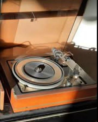 Giradischi DUAL