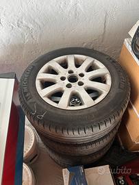 cerchi e gomme golf 5