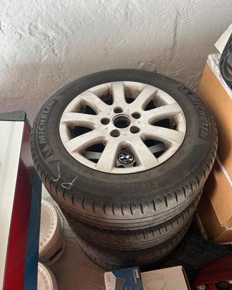 cerchi e gomme golf 5