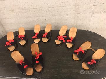 Ciabatte in legno con fiocco