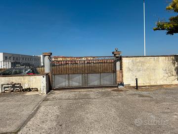 Posto auto a Quartello-Quartu S'Elena
