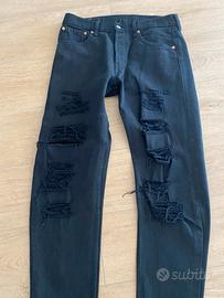Jeans nero strappato