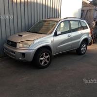 Ricambi usati toyota rav 4