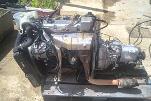 Motore Nissan trade 