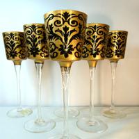 Set di 6 calici in vetro smaltato nero e oro