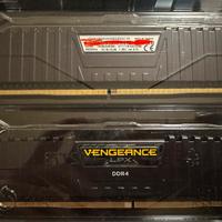 🇮🇹 Annuncio – RAM Corsair DDR4 16GB (2×8GB) Usata