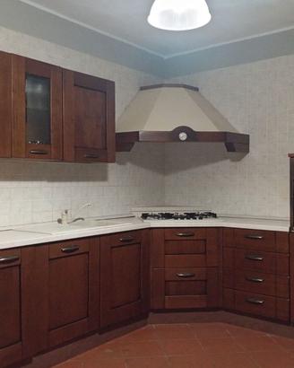 Cucina completa frigo, forno, lavastoviglie
