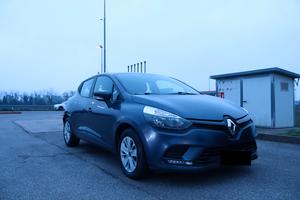 Renault clio benzina 75 CV life-2017- 70000km
