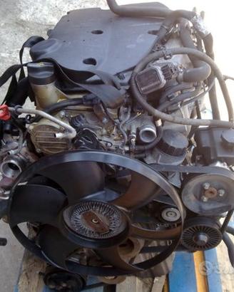 Motore e cambio mercedes 2.2 diesel 646986