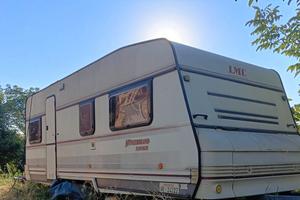 ROULOTTE LMC DELUXE