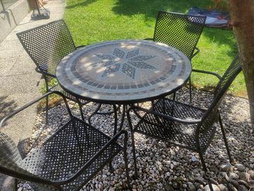tavolo giardino con sedie