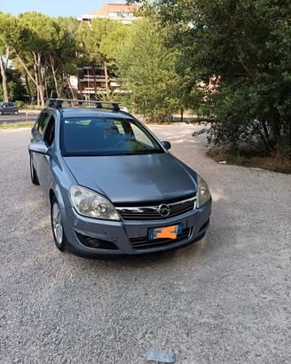  Opel Astra 2008. 1,9 