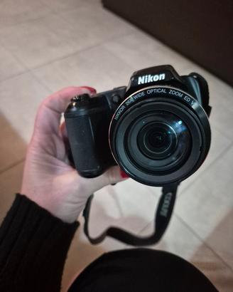 Nikon Coolpix L330 