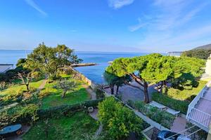 BARCOLA: Splendido quadrilocale con vista