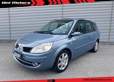 RENAULT Grand Scenic 1.9 dCi/130CV Luxe OK DISTR