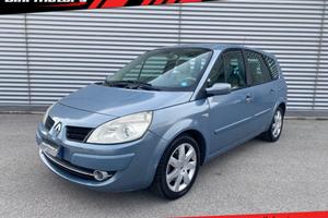 RENAULT Grand Scenic 1.9 dCi/130CV Luxe OK DISTR