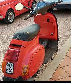 vespa v 50 smontata x restauro 