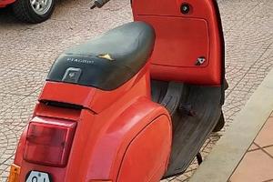 vespa v 50 smontata x restauro 