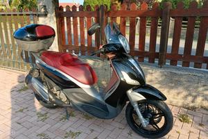 Piaggio Beverly 350 - 2013