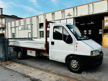 Fiat Ducato cassonatoBENZINA-METANO no ribaltabile