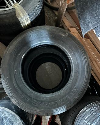 4 pneumatici Bridgestone Dueller HT 255/70R18