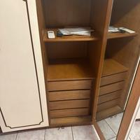 Armadio in legno