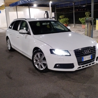 Audi A4 Avant 2.0 cv 143 multitronic B8