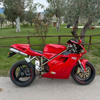 Ducati 748 s desmoquattro