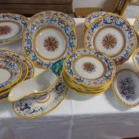 Servizio piatti Deruta