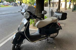 Vespa 250 gts