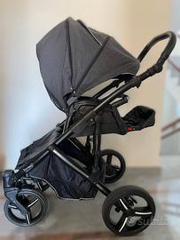 Passeggino Momon Trio Vernuji