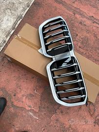 Griglia bmw x1 modello nuovo