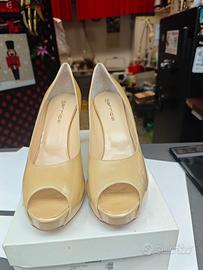 scarpe donna con tacco a stiletto 
